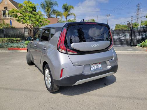 Steel Gray 2023 Kia Soul LX