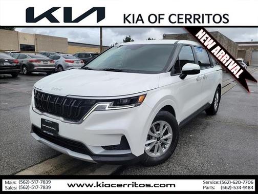 2024 Kia Carnival LX