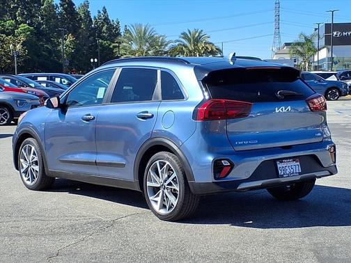 2022 Kia Niro Touring SE