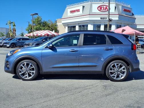2022 Kia Niro Touring SE