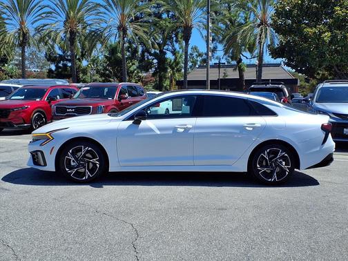 2025 Kia K5 GT-Line