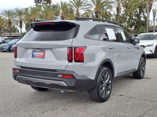 Wolf Gray 2023 Kia Sorento EX