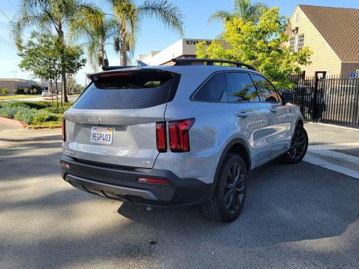 Wolf Gray 2023 Kia Sorento EX
