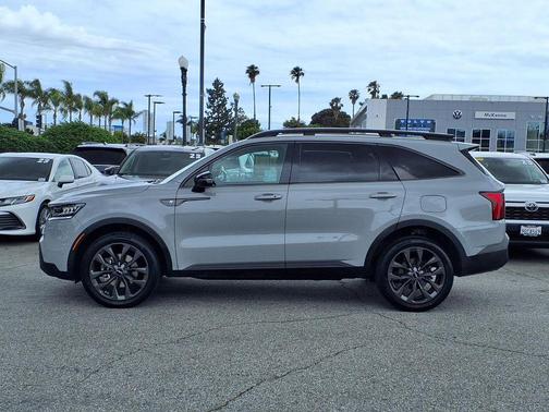 Wolf Gray 2023 Kia Sorento EX