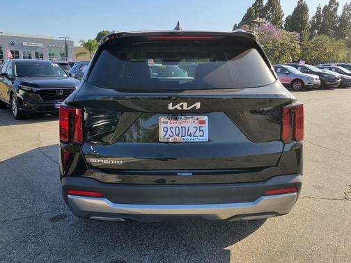 Ebony Black 2024 Kia Sorento SX