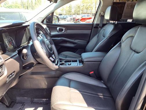 Ebony Black 2023 Kia Sorento S
