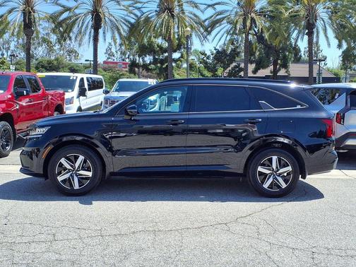 Ebony Black 2023 Kia Sorento S