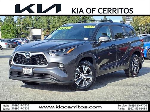 2023 Toyota Highlander XLE