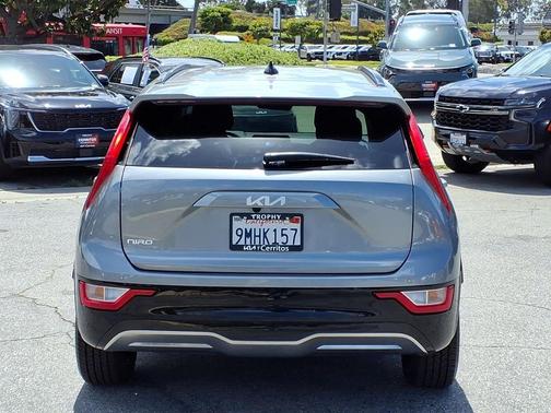 Steel Gray 2024 Kia Niro EV Wind