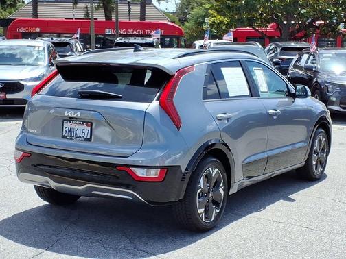 Steel Gray 2024 Kia Niro EV Wind
