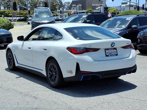 Alpine White 2023 BMW i4 Gran Coupe eDrive40