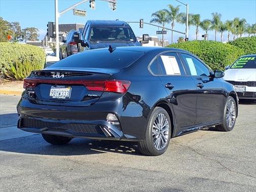 2022 Kia Forte GT-Line