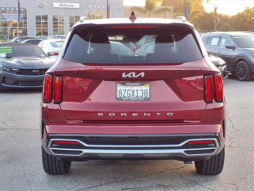 2022 Kia Sorento SX