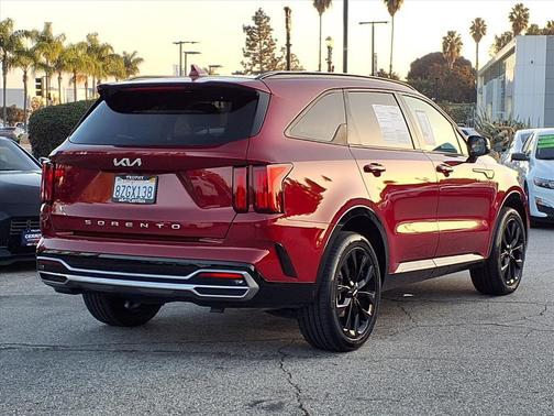 2022 Kia Sorento SX