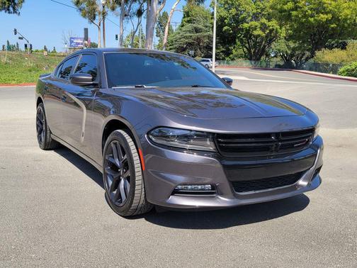 Granite Pearlcoat 2022 Dodge Charger SXT
