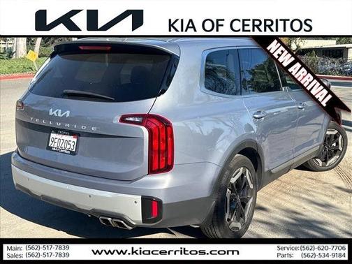2023 Kia Telluride S