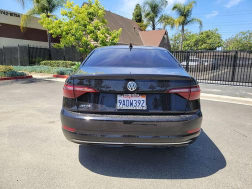 Black Uni 2021 Volkswagen Jetta 1.4T S