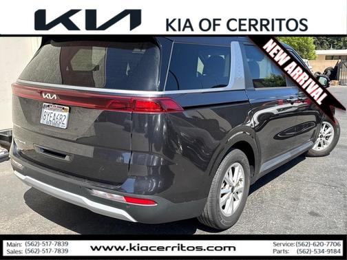 2022 Kia Carnival LXS