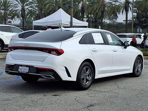 2022 Kia K5 LXS