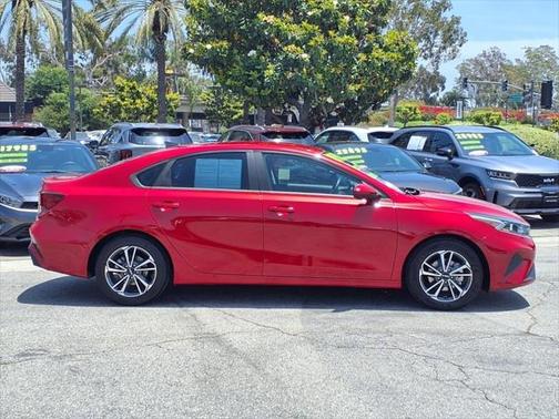 2022 Kia Forte LXS