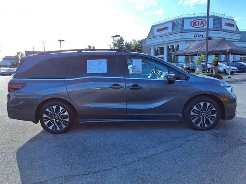 2025 Honda Odyssey Elite