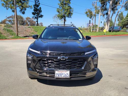 Mosaic Black Metallic 2024 Chevrolet Trax FWD ACTIV