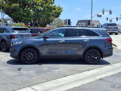2020 Kia Sorento S