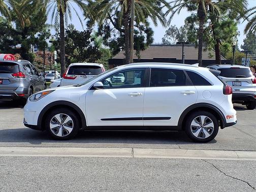 2018 Kia Niro LX