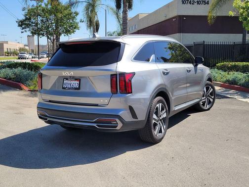 Steel Gray 2023 Kia Sorento Hybrid EX