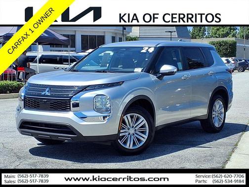 Alloy Silver Metallic 2024 Mitsubishi Outlander ES 2.5 2WD