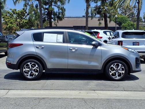 2022 Kia Sportage S