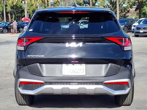 2025 Kia Sportage EX