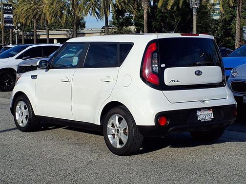 2018 Kia Soul Base