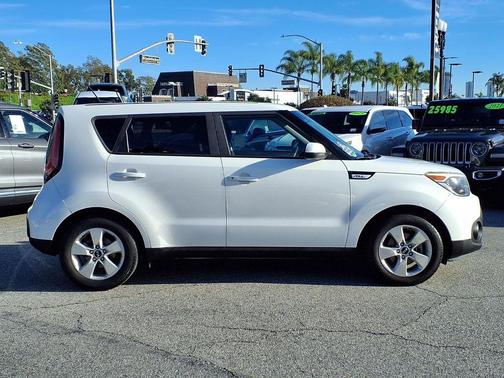2018 Kia Soul Base