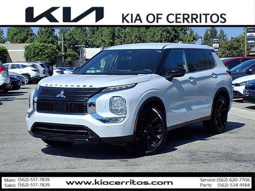2023 Mitsubishi Outlander SE Black Edition S-AWC
