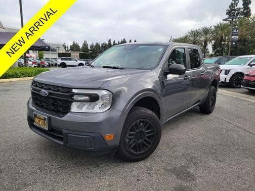 Carbonized Gray Metallic 2023 Ford Maverick XL