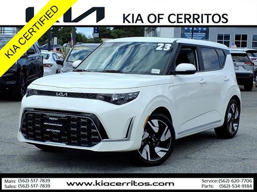 Snow White Pearl 2023 Kia Soul GT-Line