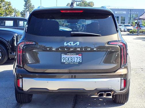 Dark Moss 2023 Kia Telluride EX