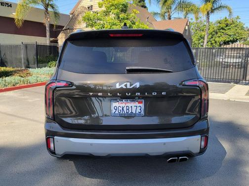 Dark Moss 2023 Kia Telluride EX