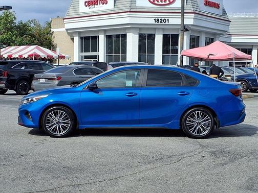 2023 Kia Forte GT-Line