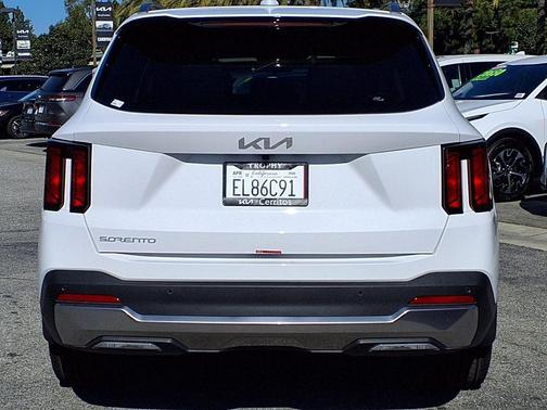 2026 Kia Sorento S