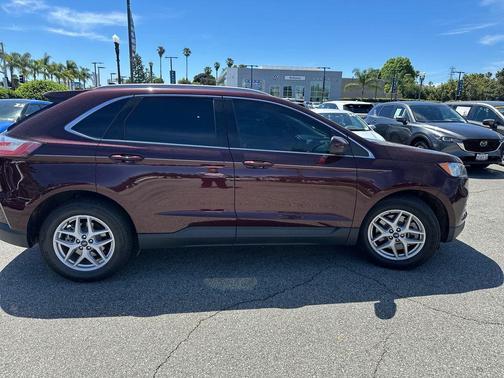 Burgundy Velvet Metallic Tinted Clearcoat 2021 Ford Edge SEL