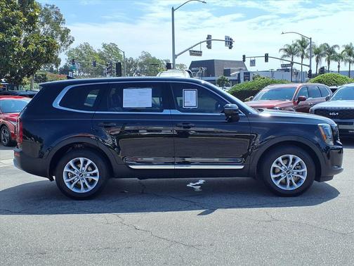 2022 Kia Telluride LX