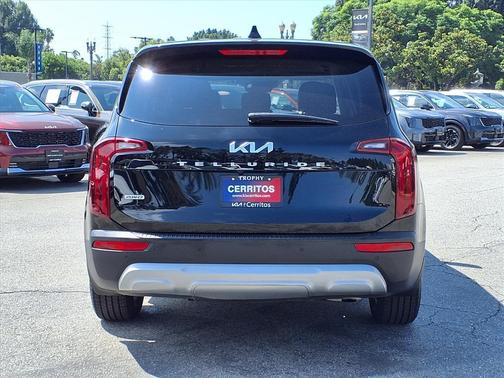 2022 Kia Telluride LX