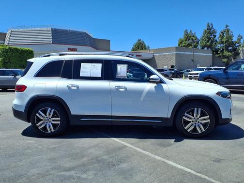Polar White 2023 Mercedes-Benz EQB 250 Base