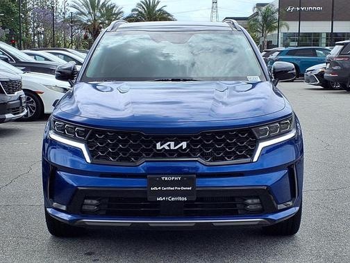 Sapphire Blue 2022 Kia Sorento SX