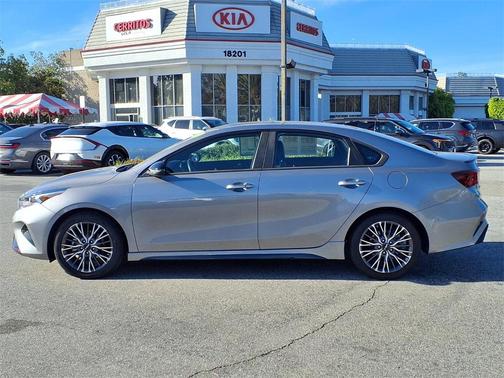 2023 Kia Forte GT-Line