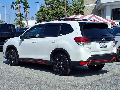 Crystal White Pearl 2024 Subaru Forester Sport