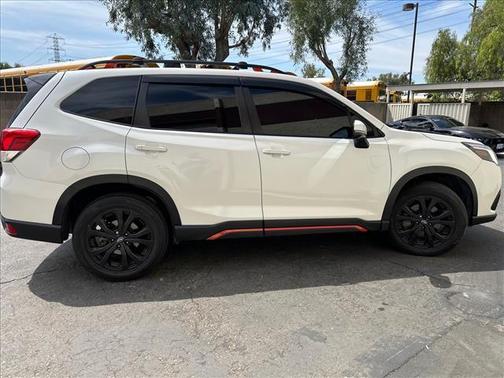 Crystal White Pearl 2024 Subaru Forester Sport