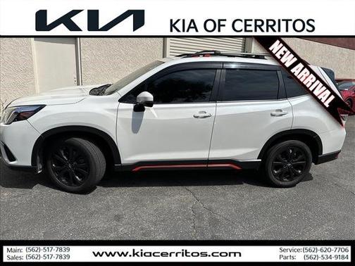 Crystal White Pearl 2024 Subaru Forester Sport